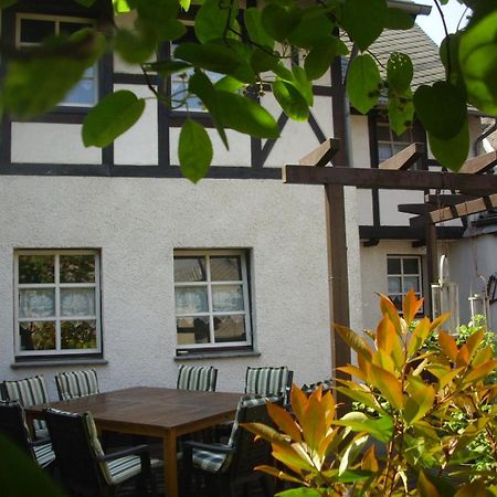 Ferienhaus Haus Am Puetz Wintrich Eksteriør billede