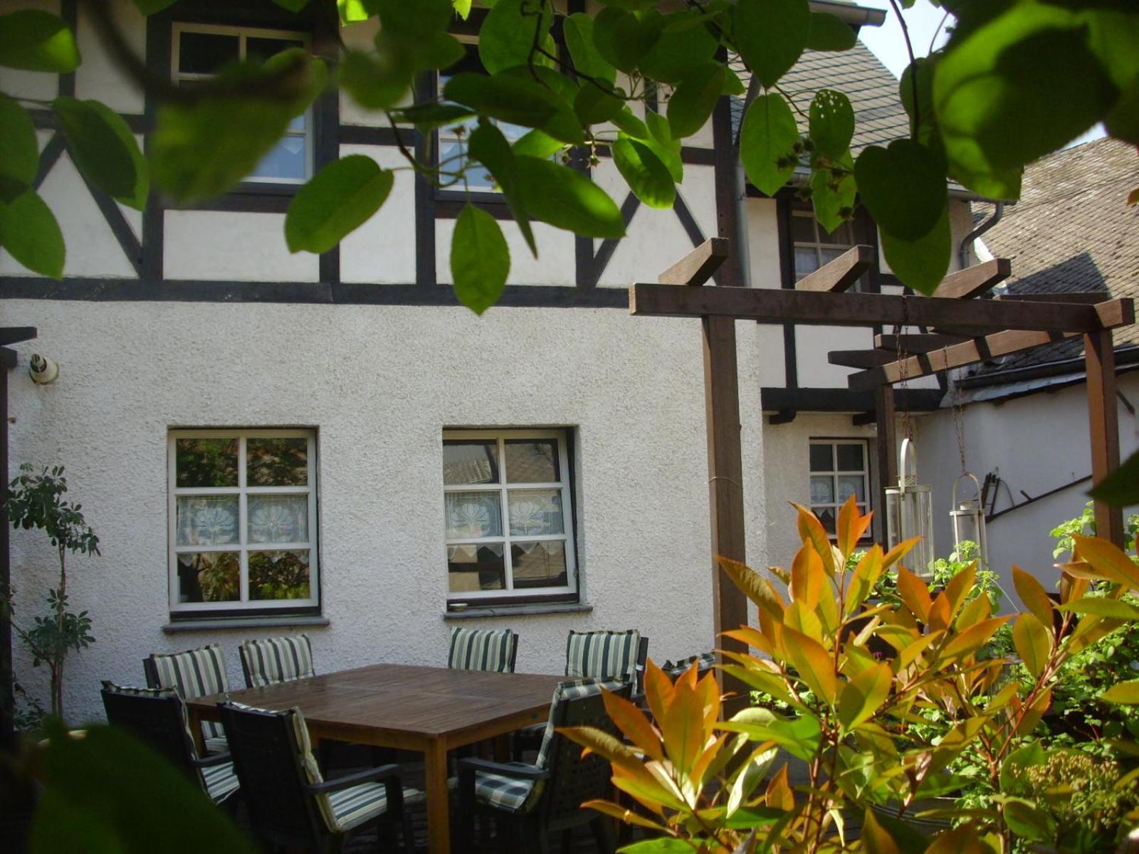 Ferienhaus Haus Am Puetz Wintrich Eksteriør billede