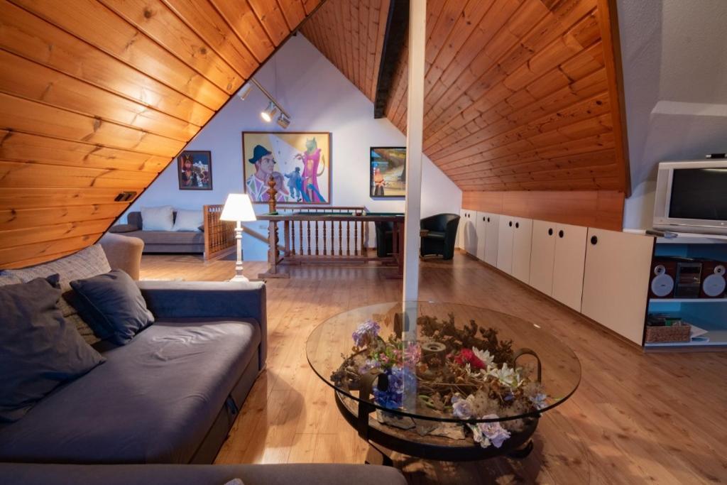 Ferienhaus Haus Am Puetz Wintrich Eksteriør billede
